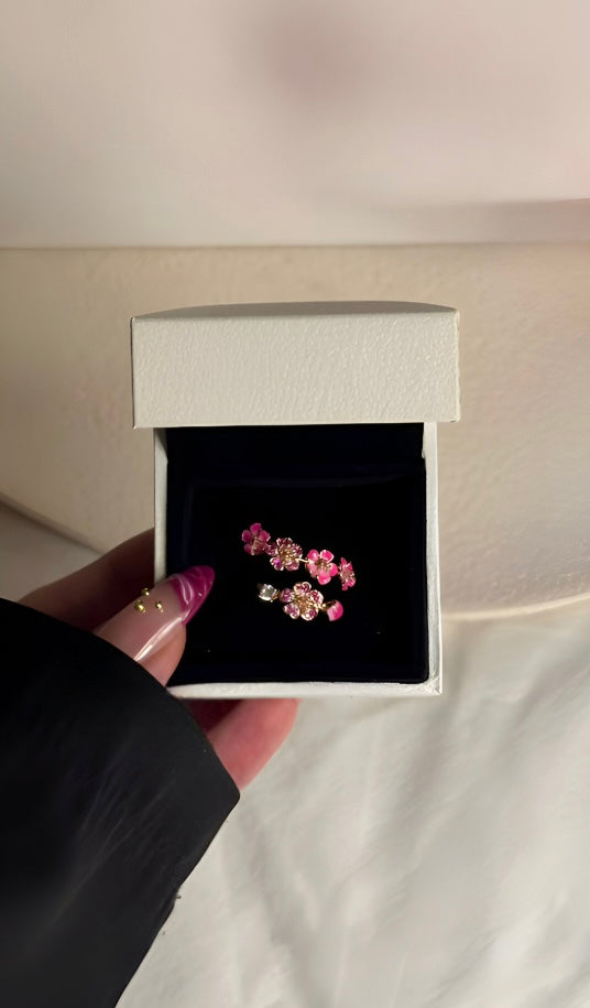 The (VIRAL) Flower Blossom Ring